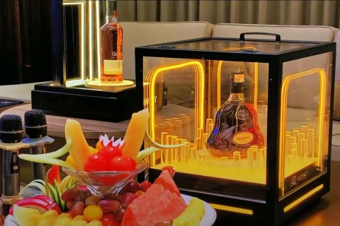 深圳KTV招聘客户接待,TMPL商务KTV直骋,让你梦想早一